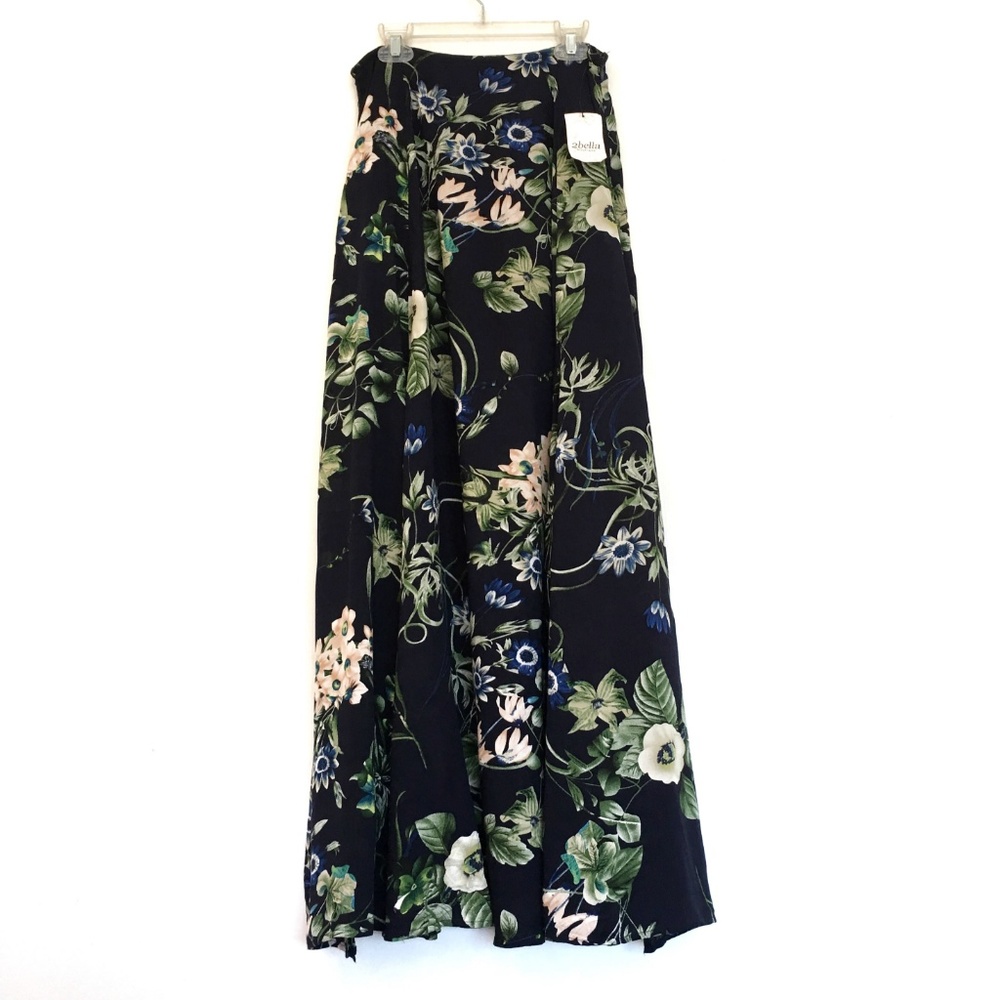 [2BELLA] Floral maxi skirt w slits on side size M